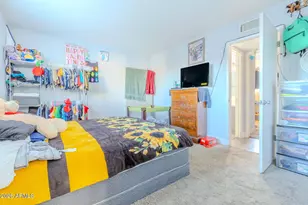 7139 W Wilshire Dr, Phoenix, AZ 85035 - Photo 9