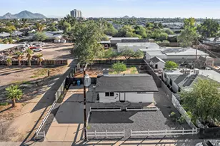 2621 N 14th St, Phoenix, AZ 85006 - Photo 1