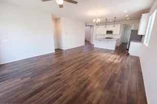 10066 W Cashman Dr, Peoria, AZ 85383 - Photo 3