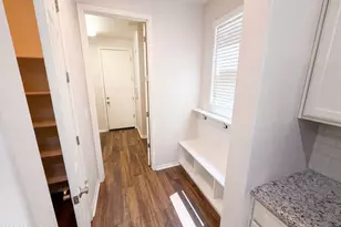 10066 W Cashman Dr, Peoria, AZ 85383 - Photo 13
