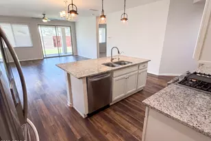 10066 W Cashman Dr, Peoria, AZ 85383 - Photo 11