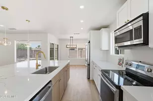 4062 W Christy Dr, Phoenix, AZ 85029 - Photo 15