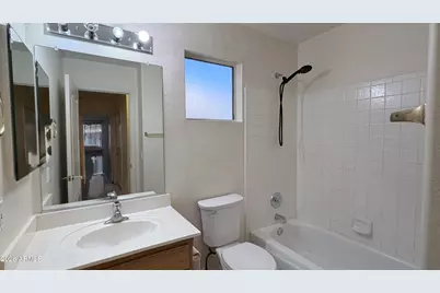18620 N 2nd Avenue, Phoenix, AZ 85027 - Photo 21