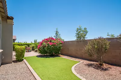 20641 W Minnezona Avenue, Buckeye, AZ 85396 - Photo 35