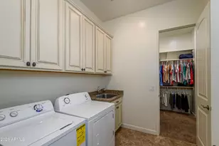 20641 W Minnezona Ave, Buckeye, AZ 85396 - Photo 31