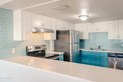 6528 N 17th Avenue #Apt 5, Phoenix, AZ 85015 - Photo 1