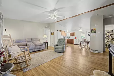 16340 S Lunar Road, Arizona City, AZ 85123 - Photo 9