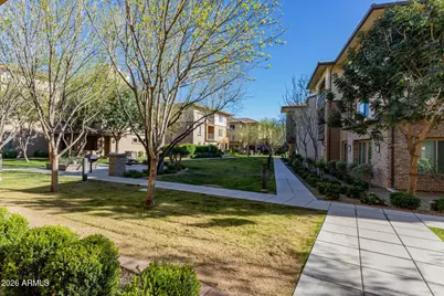 17850 N 68th Street #2129, Phoenix, AZ 85054 - Photo 43
