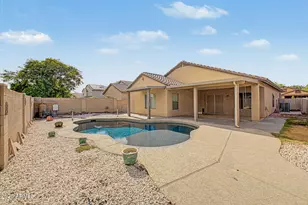 11819 W Villa Chula Ln, Sun City, AZ 85373 - Photo 33