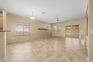 11819 W Villa Chula Ln, Sun City, AZ 85373 - Photo 5