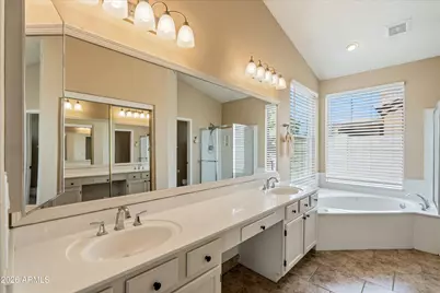 5583 W Orchid Lane, Chandler, AZ 85226 - Photo 23