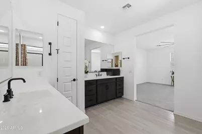 4650 W Gilbert Lane, San Tan Valley, AZ 85144 - Photo 21