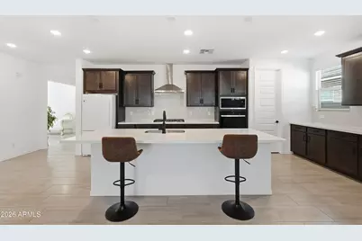 4650 W Gilbert Lane, San Tan Valley, AZ 85144 - Photo 9
