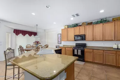 27619 N 65th Drive, Phoenix, AZ 85083 - Photo 7