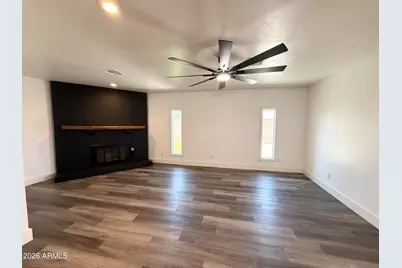 2116 E Marconi Avenue, Phoenix, AZ 85022 - Photo 5