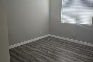 27284 N Skipping Rock Rd, Peoria, AZ 85383 - Photo 9