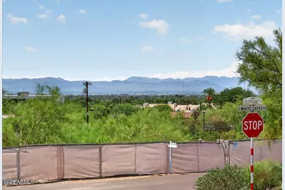 4853 E White Gates Drive #11, Phoenix, AZ 85018 - Photo 21