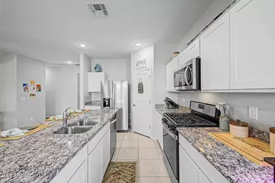 19357 W Hazelwood Street, Litchfield Park, AZ 85340 - Photo 9
