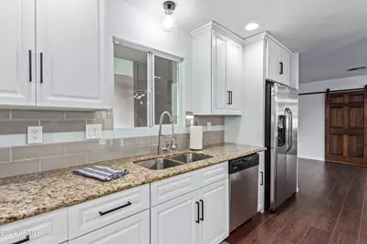 1645 E Manhatton Drive, Tempe, AZ 85282 - Photo 9