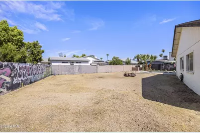 7244 N 46th Avenue, Glendale, AZ 85301 - Photo 35