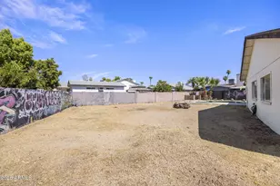 7244 N 46th Ave, Glendale, AZ 85301 - Photo 35