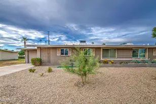 10908 W Windsor Dr, Sun City, AZ 85351 - Photo 3