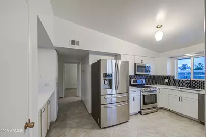 10908 W Windsor Drive, Sun City, AZ 85351 - Photo 9