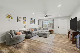 112 E Juniper Ave, Gilbert, AZ 85234 - Photo 3