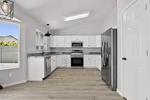 20037 N 110th Ln, Peoria, AZ 85373 - Photo 19