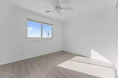 721 E Carol Avenue, Phoenix, AZ 85020 - Photo 3
