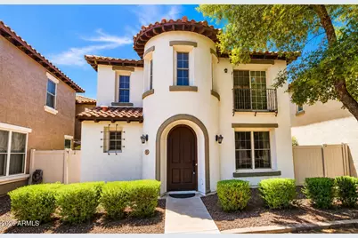 969 S Huish Drive, Gilbert, AZ 85296 - Photo 1