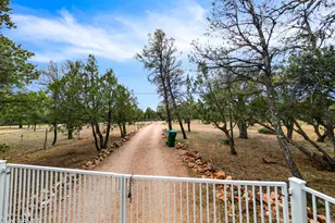 3071 Ponderosa Rd, Overgaard, AZ 85933 - Photo 5