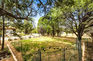 3071 Ponderosa Rd, Overgaard, AZ 85933 - Photo 13