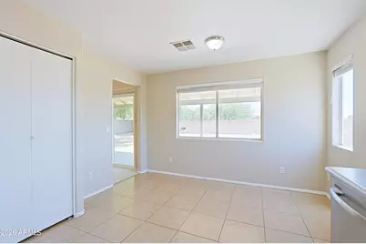 3135 W Lone Cactus Drive, Phoenix, AZ 85027 - Photo 15