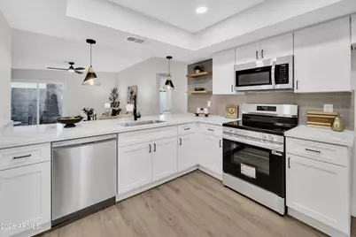 6528 N 24th Drive, Phoenix, AZ 85015 - Photo 5