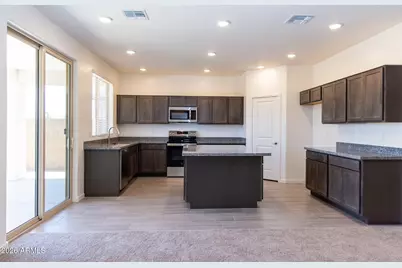 18823 N Avelino Drive, Maricopa, AZ 85138 - Photo 9