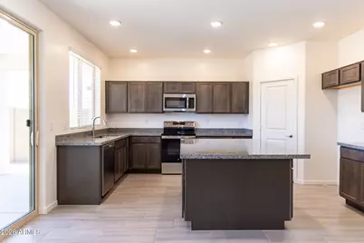 18823 N Avelino Drive, Maricopa, AZ 85138 - Photo 7