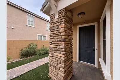 2239 E Bowker Street, Phoenix, AZ 85040 - Photo 3