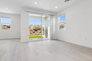 9739 S 12th Street S, Phoenix, AZ 85042 - Photo 1