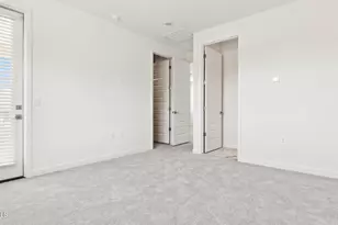 9739 S 12th Street S, Phoenix, AZ 85042 - Photo 15