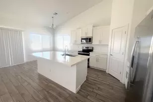 3650 N Hohokam Dr, Eloy, AZ 85131 - Photo 3