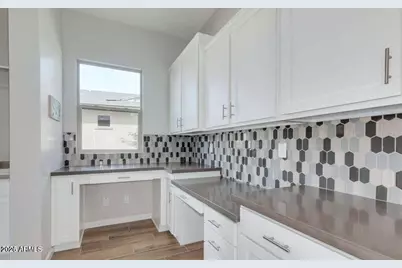4390 Noble Drive, Wickenburg, AZ 85390 - Photo 11