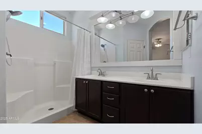 14354 W Weldon Avenue, Goodyear, AZ 85395 - Photo 11