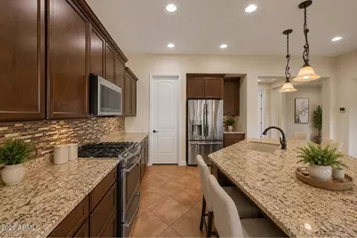 16819 W Coronado Road, Goodyear, AZ 85395 - Photo 5