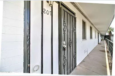 3242 E Camelback Road #207, Phoenix, AZ 85018 - Photo 3