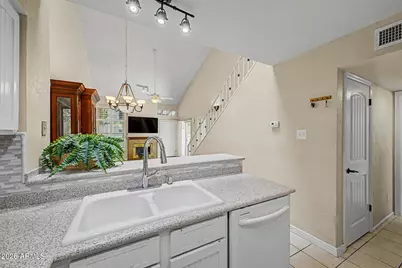 1717 E Union Hills Drive #2023, Phoenix, AZ 85024 - Photo 11