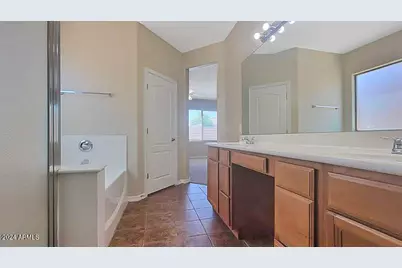 17605 W Crocus Drive, Surprise, AZ 85388 - Photo 11