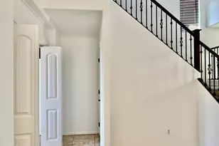 3340 S Sunland Dr, Chandler, AZ 85248 - Photo 5