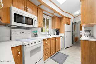 17200 W Bell Rd, Surprise, AZ 85374 - Photo 19