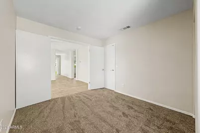 11123 W Heatherbrae Drive, Phoenix, AZ 85037 - Photo 13
